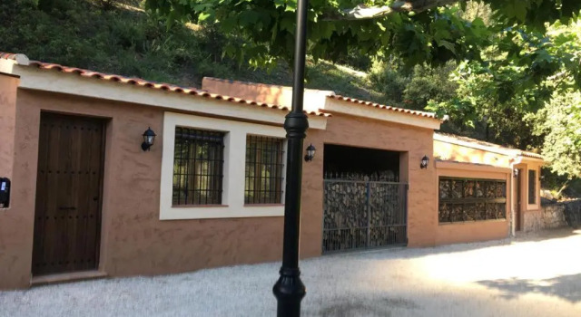 Casas Rurales Batán Río Tus