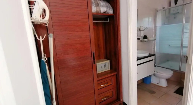 Апартаменты Montagu Villa