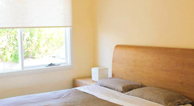 The Shackeau, Book Hotel  