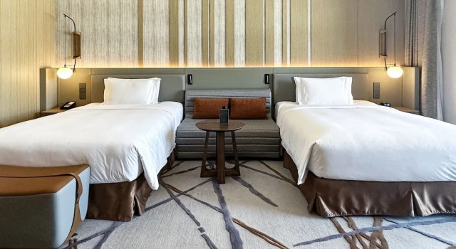 Двухместный номер Premium с балконом и с видом на горы Crowne Plaza Chongli Resort by IHG