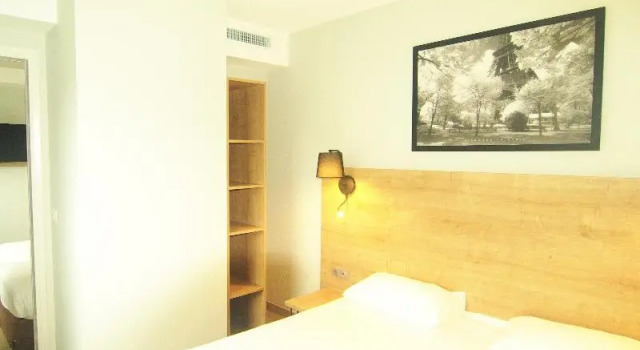 Апартаменты Standard Apparthotel Torcy