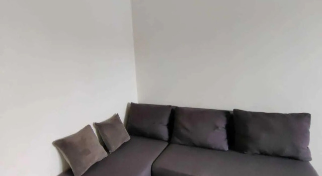 Apartments on Stroiteley Avenue 13/3, Rezervasyon Daire Zarinsk Altay Krayı