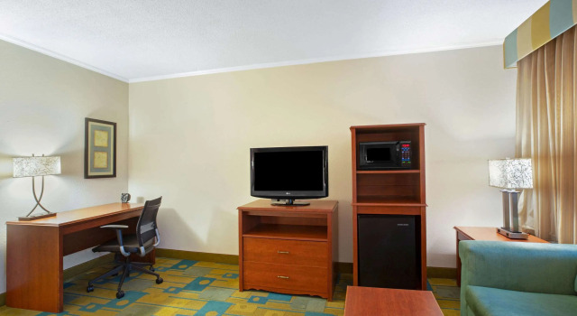 La Quinta Inn by Wyndham Auburn Worcester, Buchen Sie Hotel Hotels in New England mit Frühstück, Frühstück