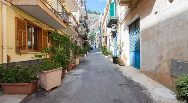 Апартаменты с видом на море Holiday & House Imparato Vacanze Prestige Mondello