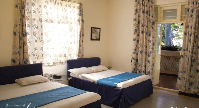 Hotel Malas, Забронировать Отель Отели штата Махараштры 3 звезды, 3*