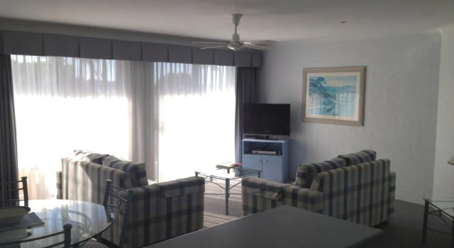 Breakers Apartments Mollymook