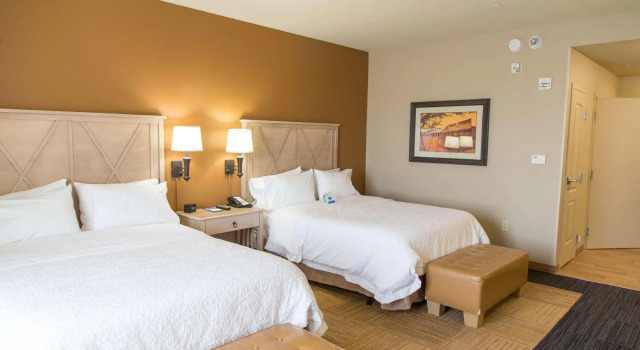 Четырёхместный номер Standard Hampton Inn & Suites by Hilton Dodge City Boot Hill Casino