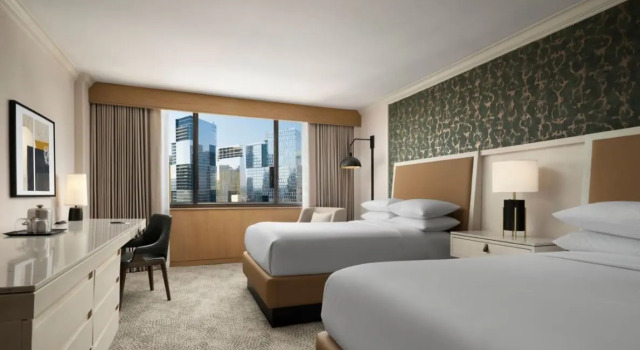 Четырёхместный номер Deluxe Sheraton Grand Nashville Downtown