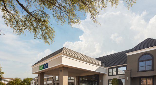 Holiday Inn Express Hotel & Suites Irving DFW Airport North by IHG, Забронировать Отель Ирвинг Dallas - Fort Worth Metropolitan Area