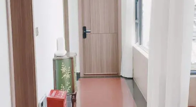Dali Xizhou Yunzhiluo Homestay, Book Hotel Hotels in Xizhou with Parking, Parking