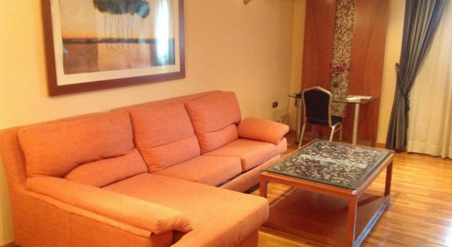 Suite cu balcon Hotel Rusadir