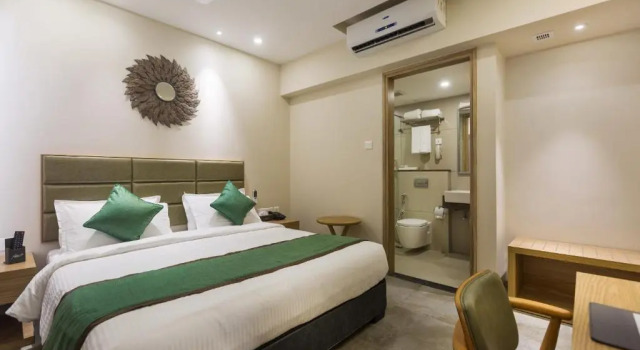 Двухместный номер Standard Floressa Randa Business Hotel