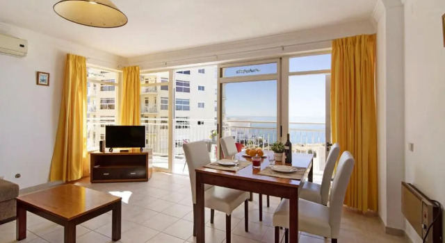 Nau Bérrio 5ºD - Vista Mar, Rezerwuj Hotel Hotele w Algarve z parkingiem, Parking