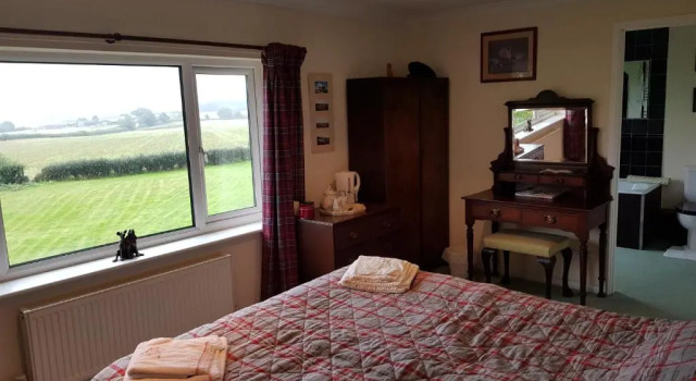 House On The Hill, Book Hotel Hoteller i Great Massingham med parkering, Parkering