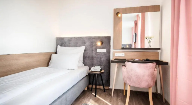 Номер Standard Home Hotel