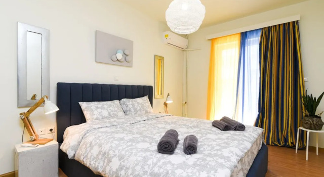 Апартаменты A Diamont of 140 m2 Apt