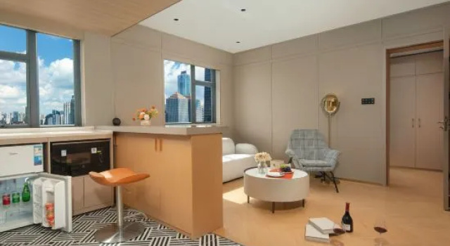 Люкс Luxury Grandee Rezen  Hotel, Taikoo Hui, Tianhe Sports Center, Tianhe District, Guangzhou