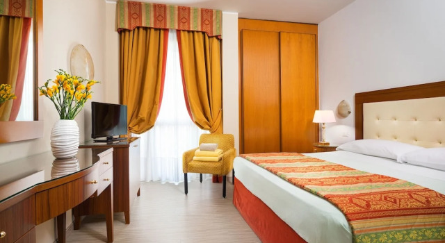 Номер Standard с балконом Hotel Terme Metropole - Oriental Spa & Resort