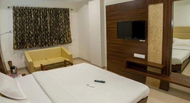 Hotel Kalpana Palace