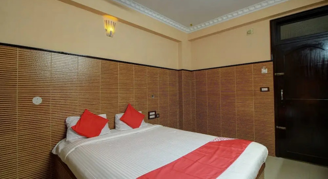 OYO 17214 Sama Deluxe, Rezervovat Hotel Mangalúru Bangalore