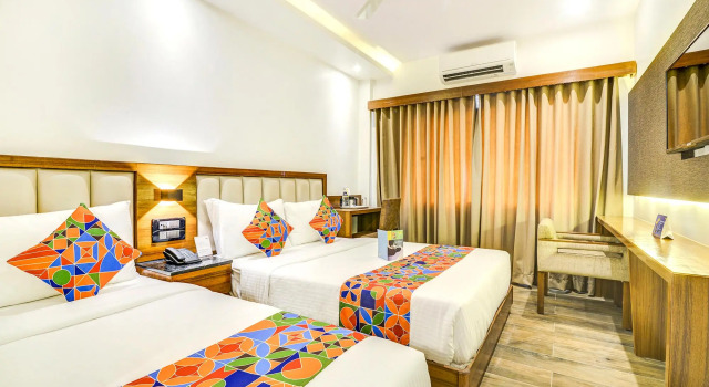 FabHotel Urban Court