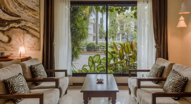 Sea Cliff Court Apartments