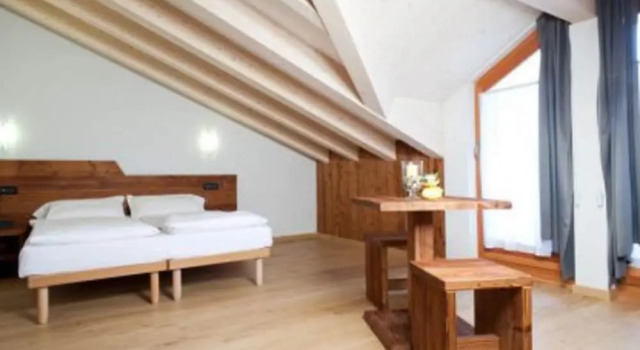 Трёхместный номер Comfort с балконом и с видом на горы Bio Hotel Benny