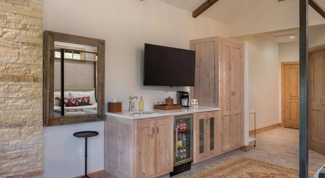 Camp Lucy, Забронировать Дом для отпуска Дрипинг-Спрингс Texas Wine Country