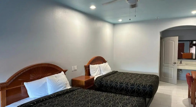 Четырёхместный номер Standard La Copa Inn Alamo