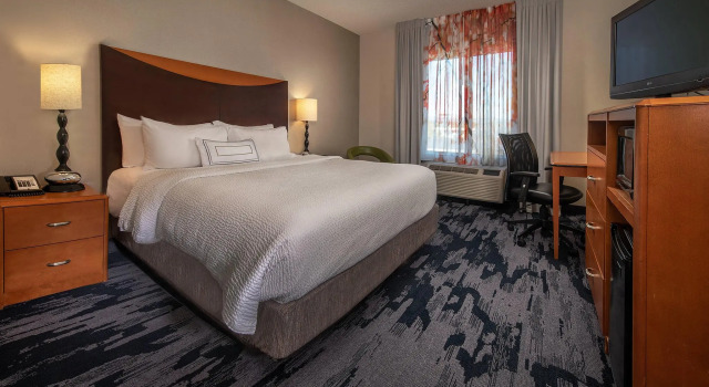 Двухместный номер Standard с видом на город Fairfield Inn and Suites by Marriott Harrisonburg