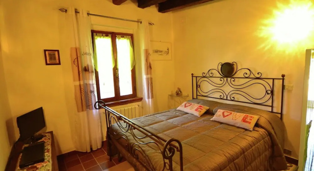 In a Beautiful Property with Pool And Views of the Hills of the Val di Chiana