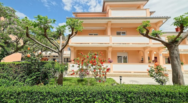 Apartments Marica 3130, Rezerwuj Apartament Hotele w Kvarner Islands z parkingiem, Parking