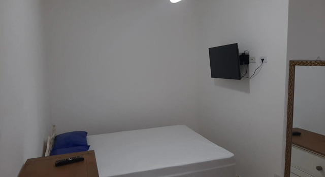 Apto Praia Ubatuba 2 Quartos 2 TVs Internet 400mb Completo e Equipado!