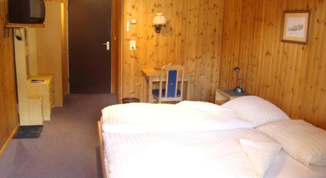 Hotel Weisshorn, Prenota Hotel Hotel a Canton Vallese con parcheggio, Parcheggio