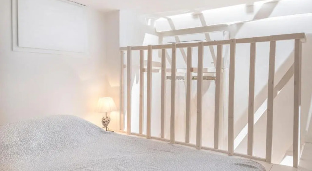 New loft in the heart of Bologna 2, Забронировать Отель Болонья провинция Болонья, рядом с Башня Гарисенда