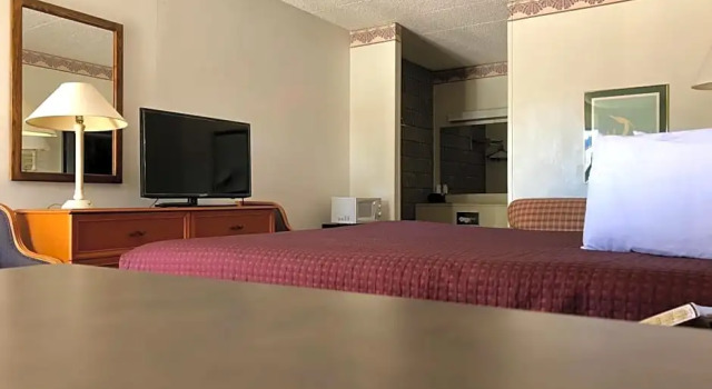Kewanee Motor Lodge, Buchen Sie Hotel Kewanee USA