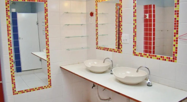 Кровать в общем номере (женский номер) Hostel Praça da Árvore