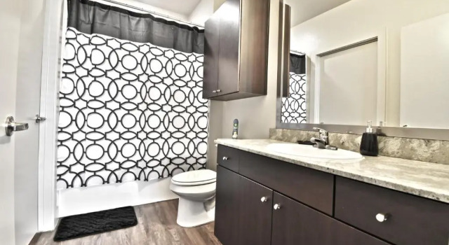 Апартаменты с балконом GA Living Suites - Knox District Uptown Dallas