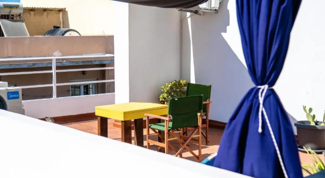 Коттедж Traditional 2-storey Μaisonette with Terrace