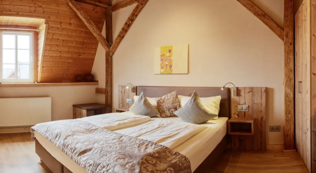 Weinhof Gassen, Забронировать Отель Трабен-Трарбах Мозель - Германия, 3* 4*