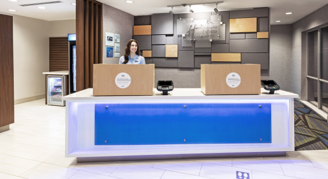 Holiday Inn Express & Suites Denton - Sanger by IHG, 예약 호텔 Sanger 