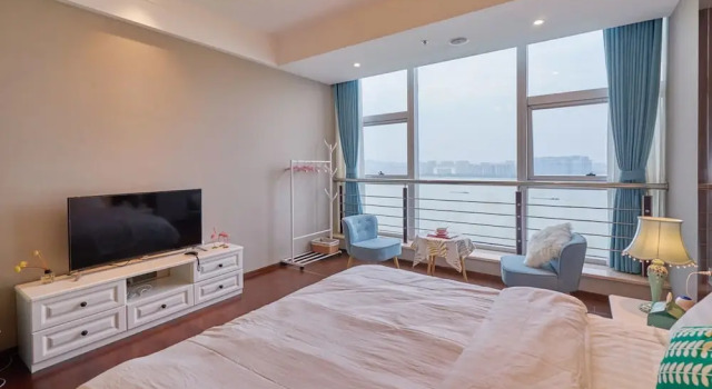 Апартаменты Standard Riverside Apartments