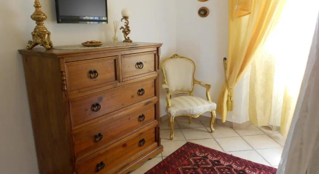 Valverde Guest House, Prenota Affittacamere Hotel a Lazio con parcheggio, Parcheggio