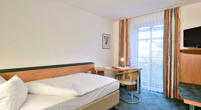 Одноместный номер Economy Coffee Fellows Hotel Puchheim