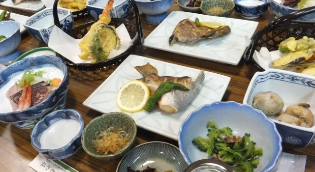Ryokan Kamomeso Yakushima, Prenota Hotel Yakushima 