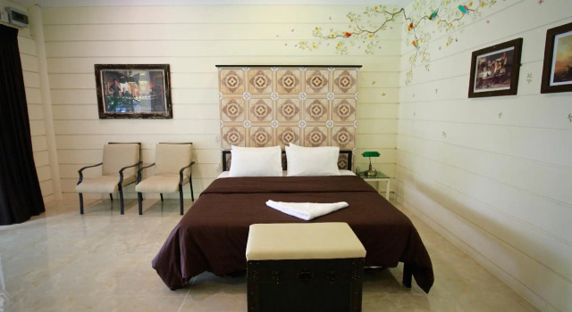 Трёхместный номер Standard Yoko River Kwai Resort