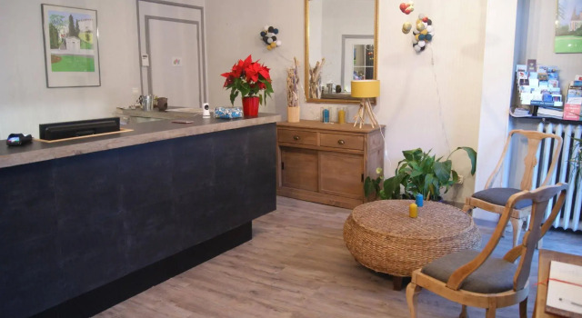 Hôtel Central, Забронировать Отель По Pyrénées-Atlantiques