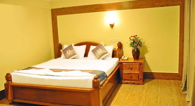 Angkor Comfort Hotel, Забронировать Отель Отели Баттамбанга 3 звезды, рядом с Union Commercial Bank, 3*