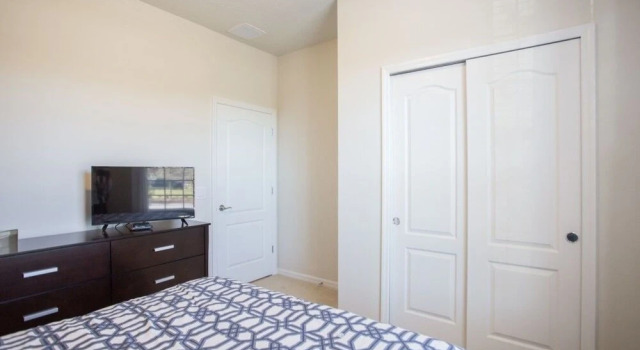 Amazing House! - Windsor at Westside - 8882ML