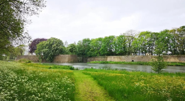 Pops Holiday Home, Prenota Hotel Ypres 